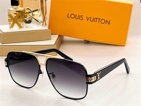 LV sunglass-483